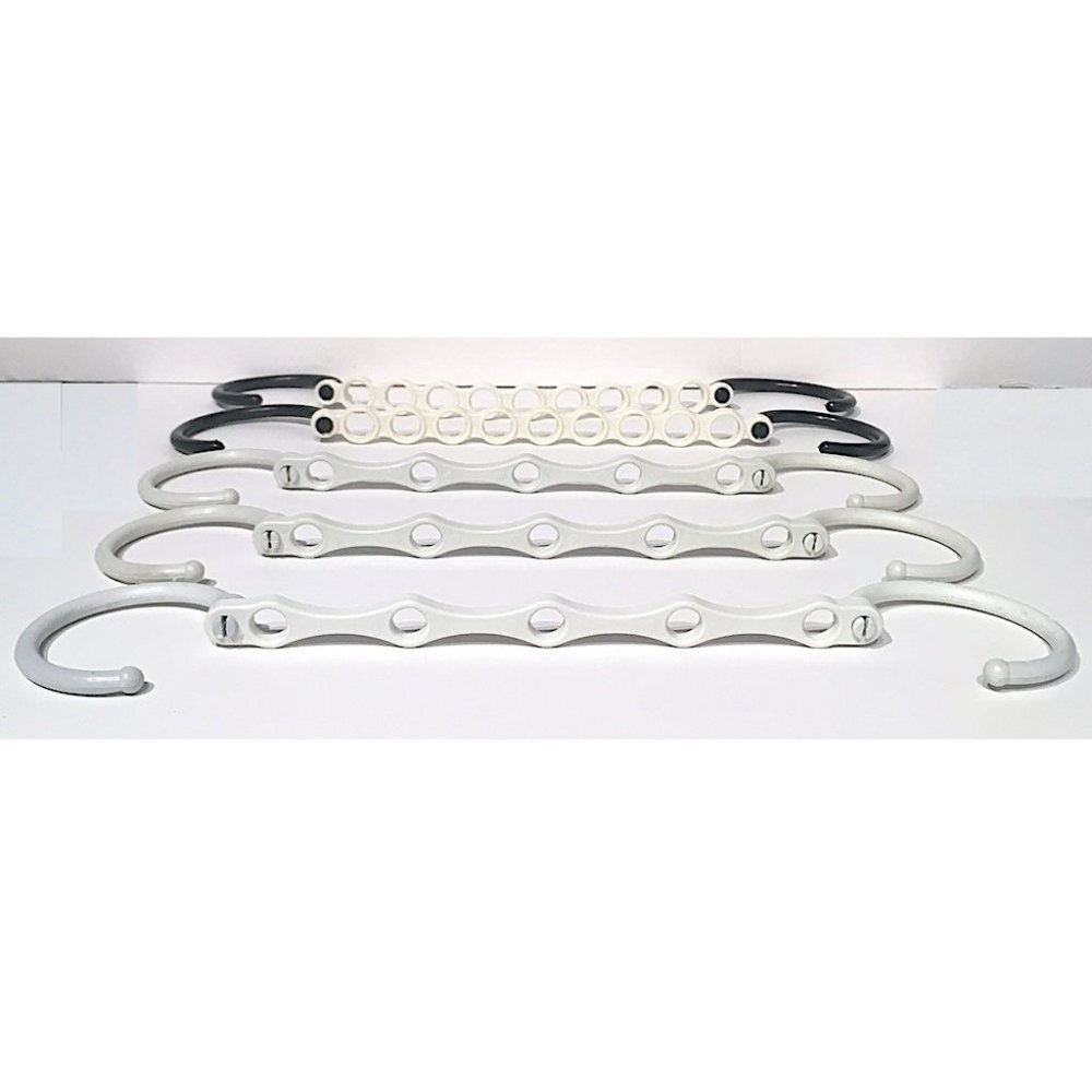5 Space-Saving Wonder Hanger Type Hangers